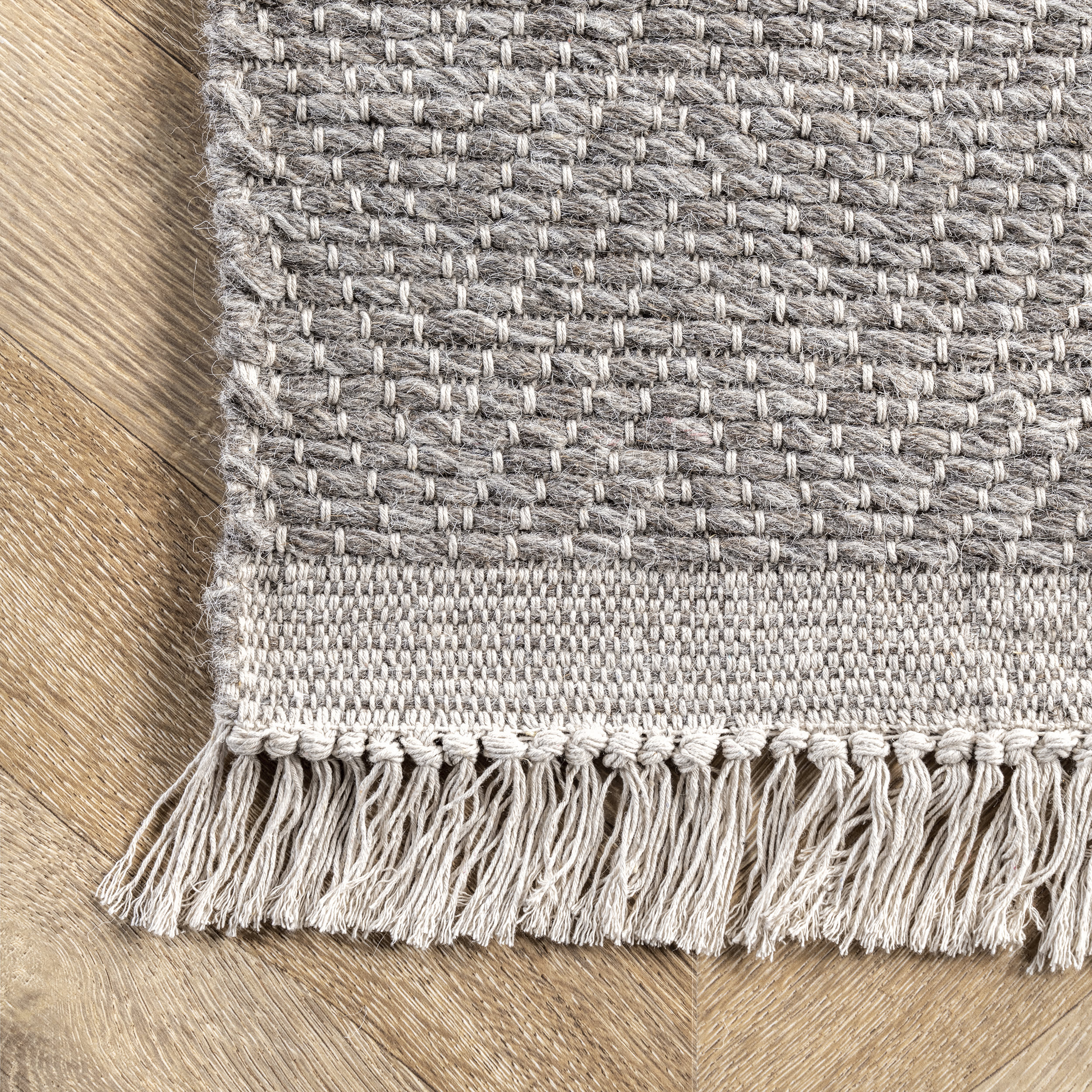 Wool Chevrons Tassel Rug | Grey - Image 3