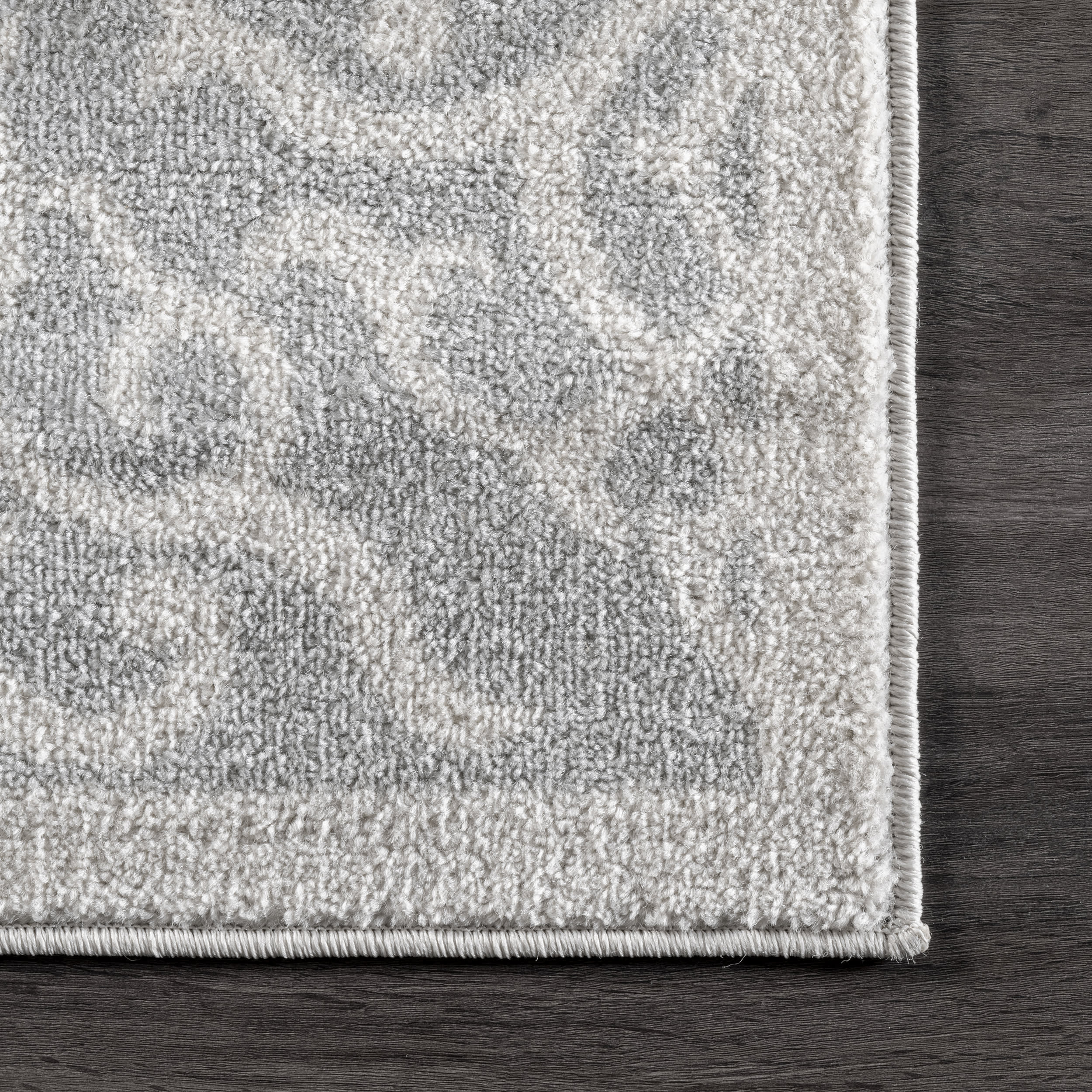 Wrought Iron Trellis Rug | Grey - Image 3