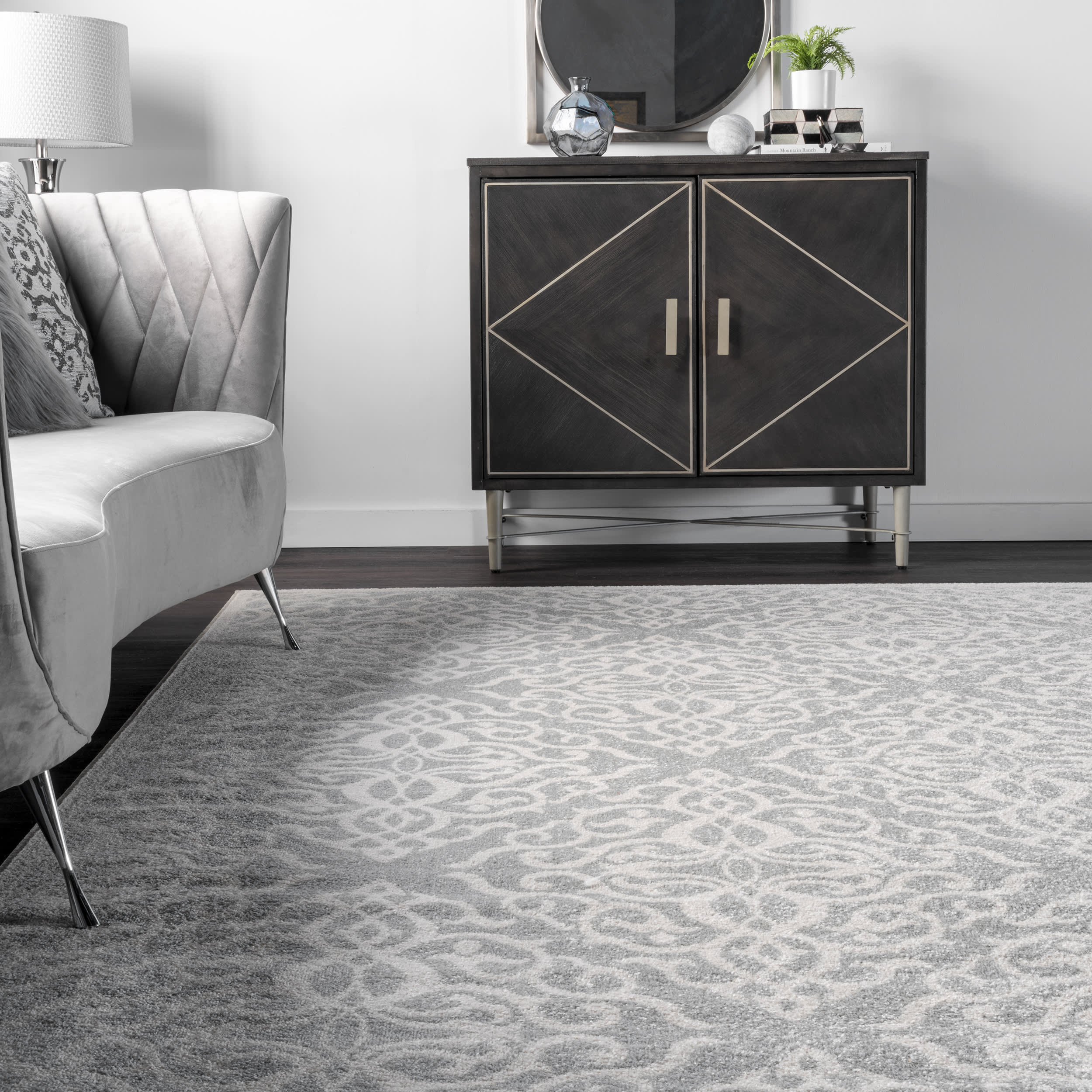 Wrought Iron Trellis Rug | Grey - Image 4