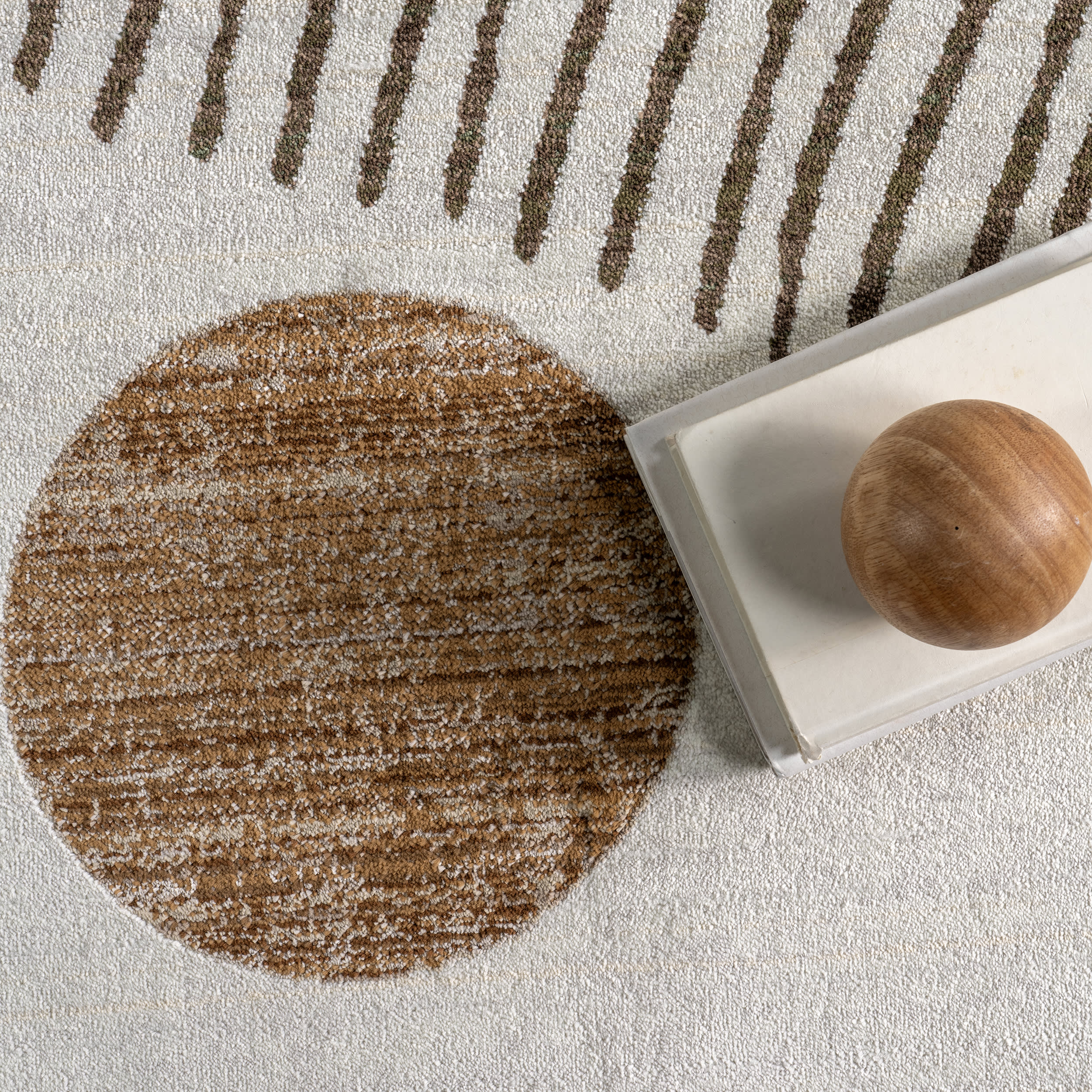 Yulissa Contemporary Rainbow Rug | Brown - Image 7