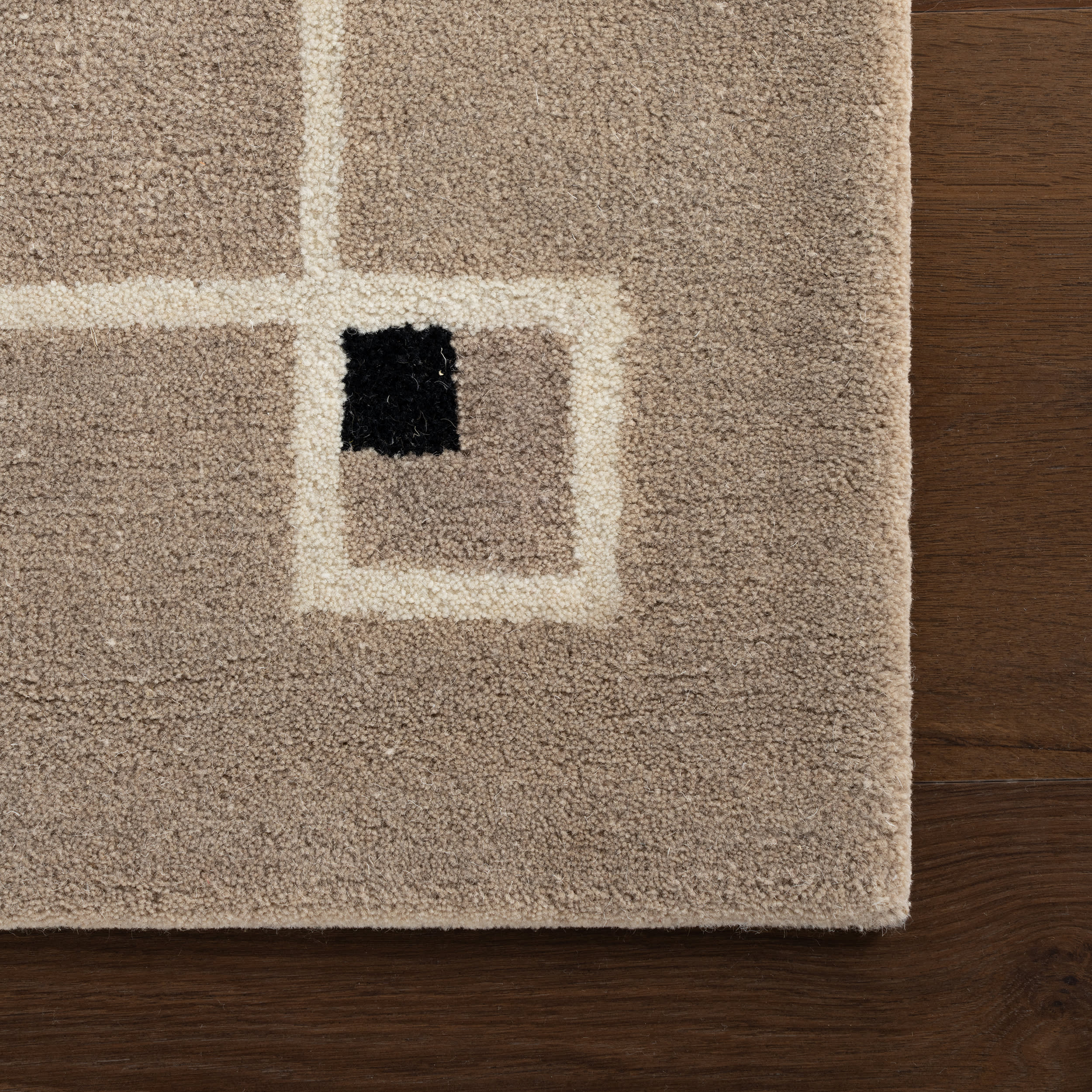Yves Bordered Wool Rug by Nate Berkus | Beige - Image 3