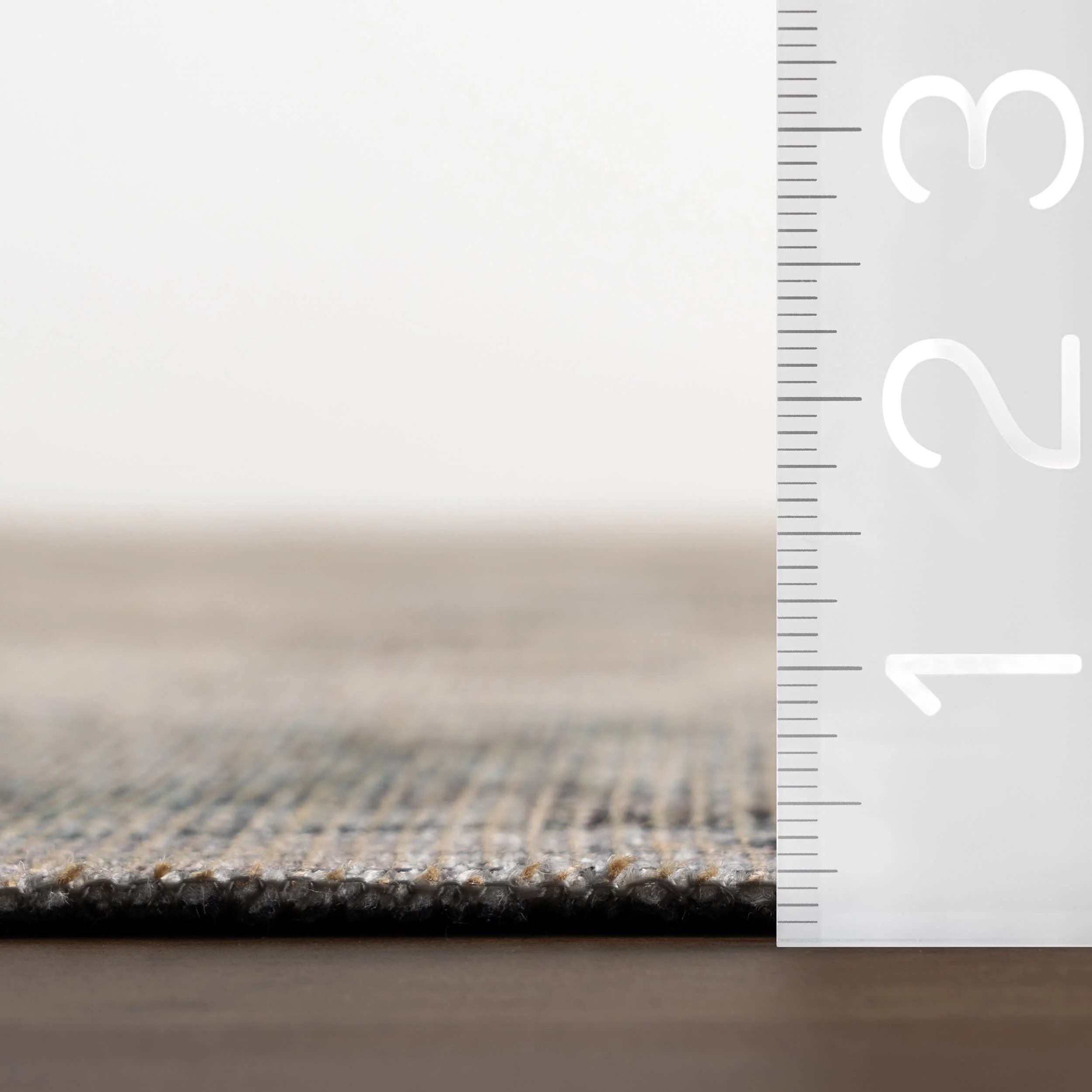 Zanika Traditional Vintage Rug | Ivory - Image 5