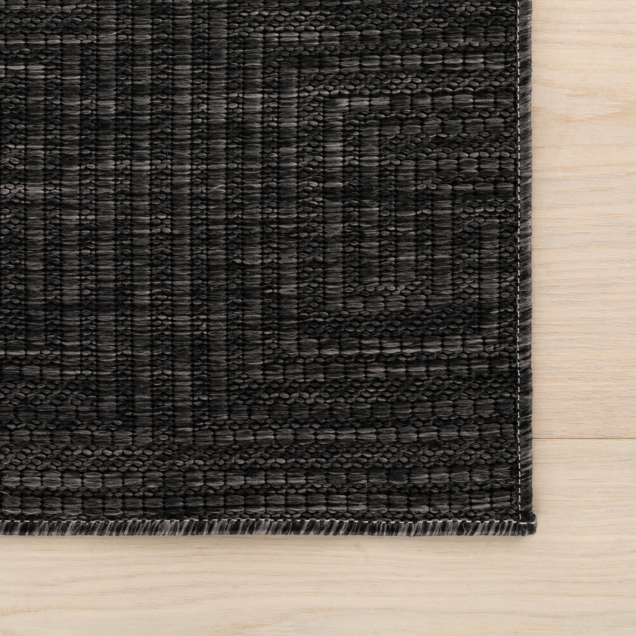 Zelai Modern Geometric Indoor/Outdoor Rug | Charcoal - Image 4