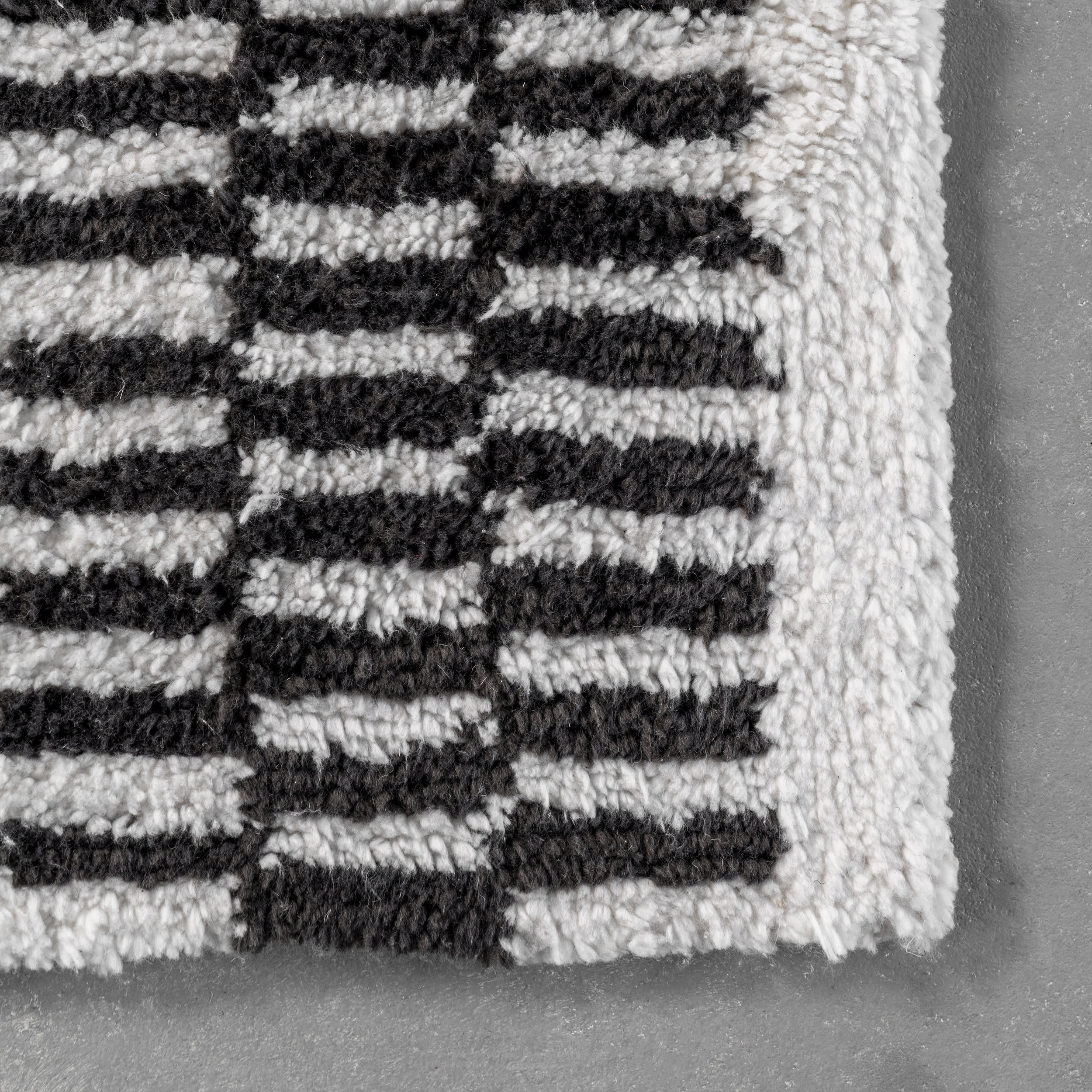 Zelda Piano Striped Rug | Grey - Image 3