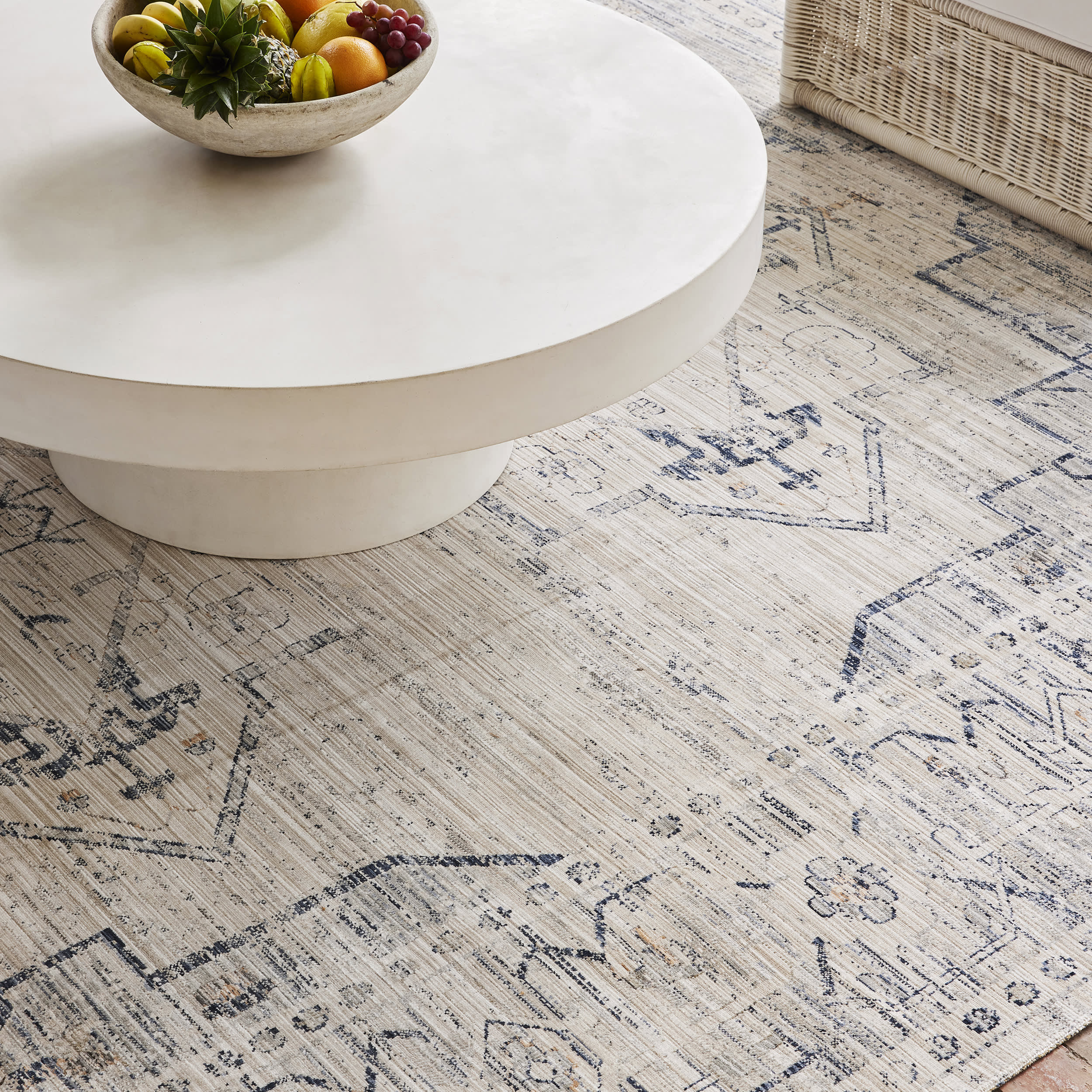 Zelly Medallion Washable Indoor/Outdoor Rug | Beige - Image 4