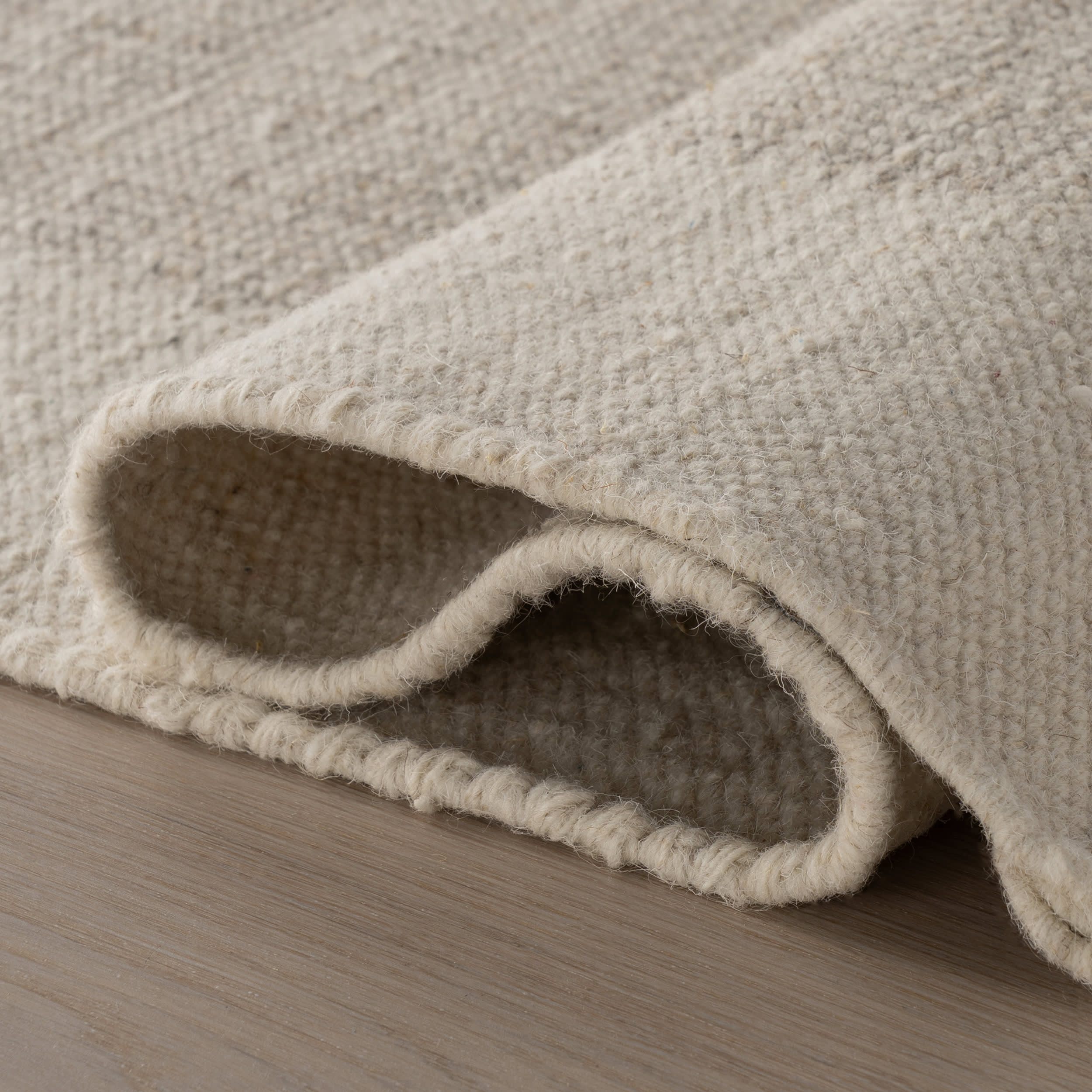Zenya Hand Woven Wool Rug | Ivory - Image 7