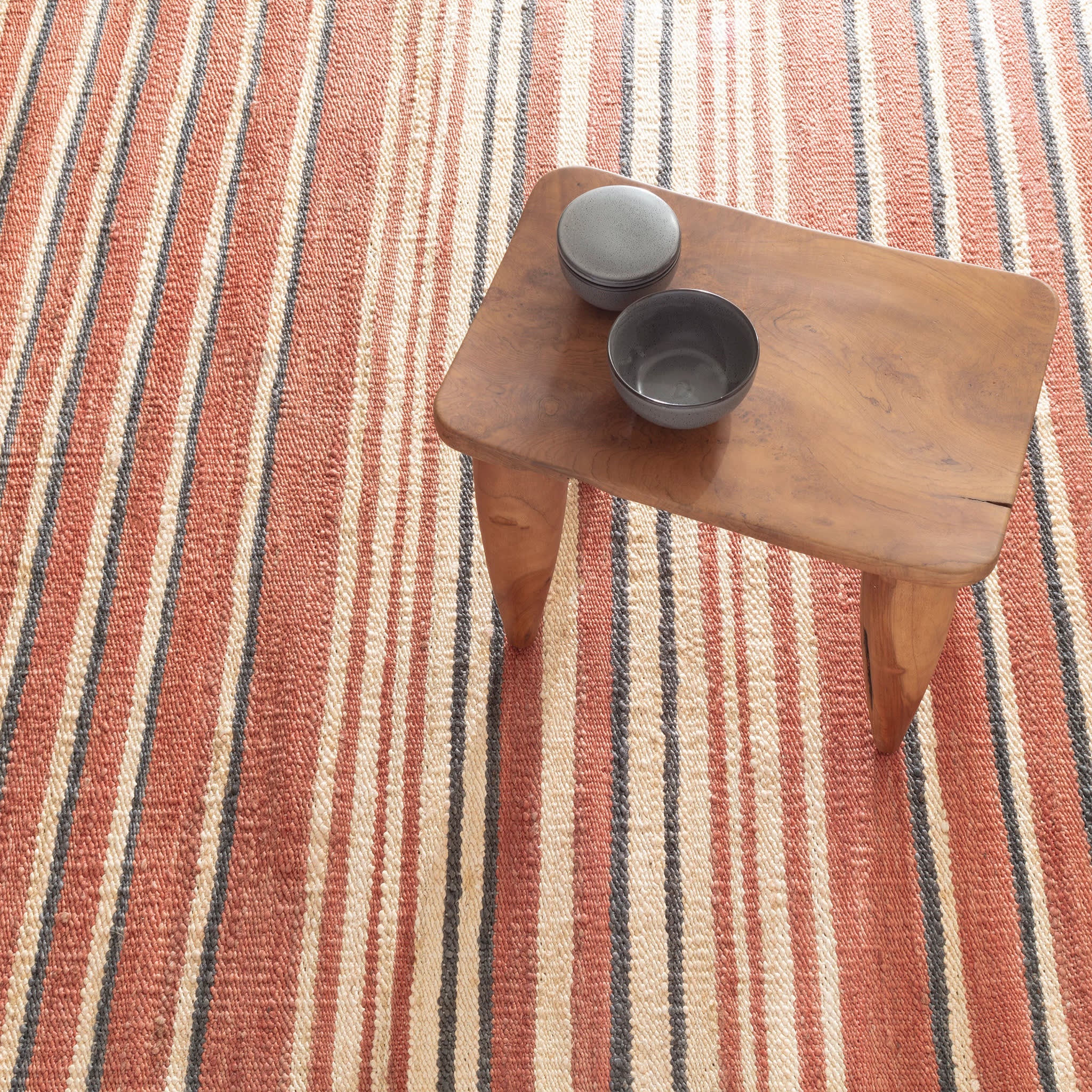 Zeppelin Handwoven Jute Rug | Multi - Image 3