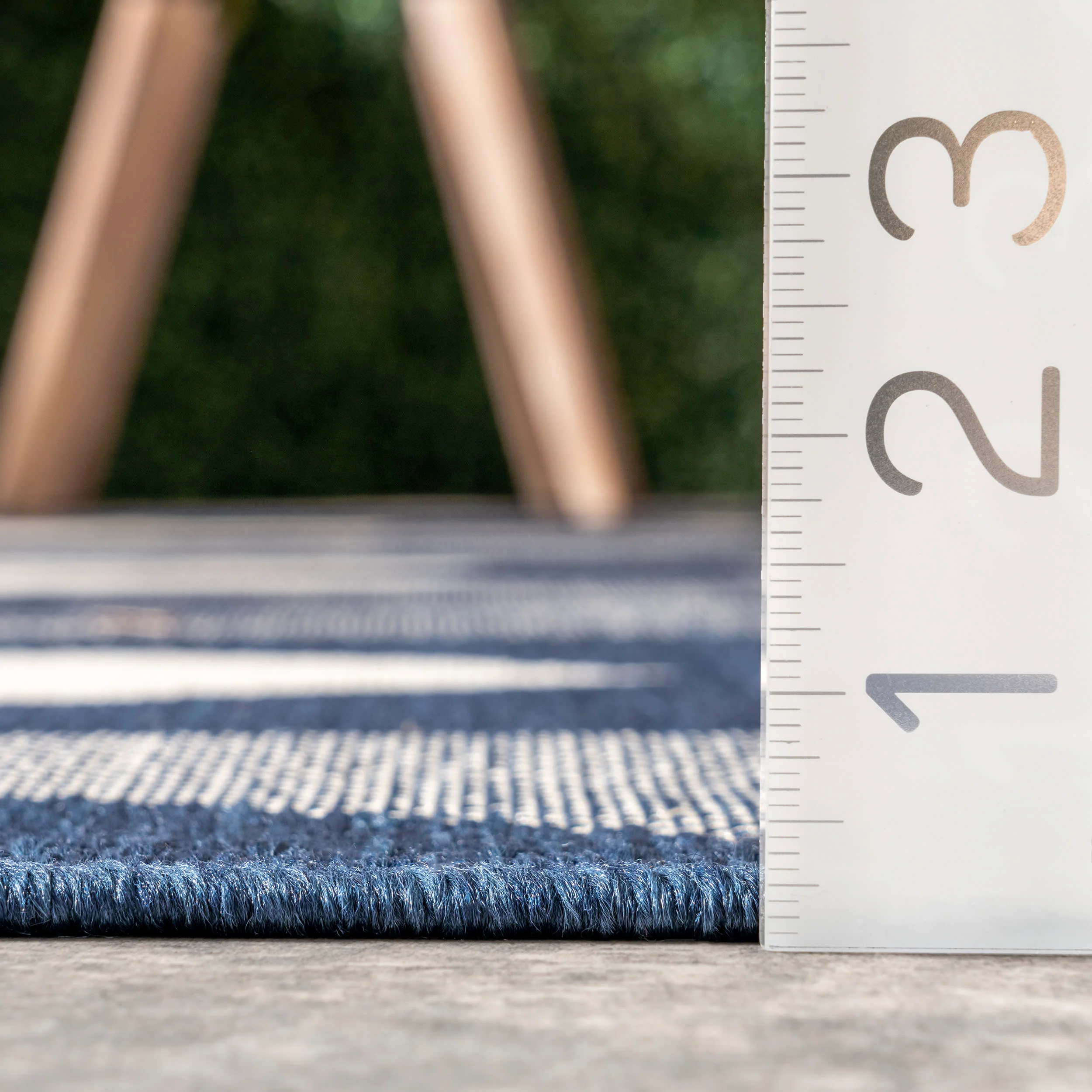 Ziggy Diamonds Indoor/Outdoor Rug | Navy - Image 5