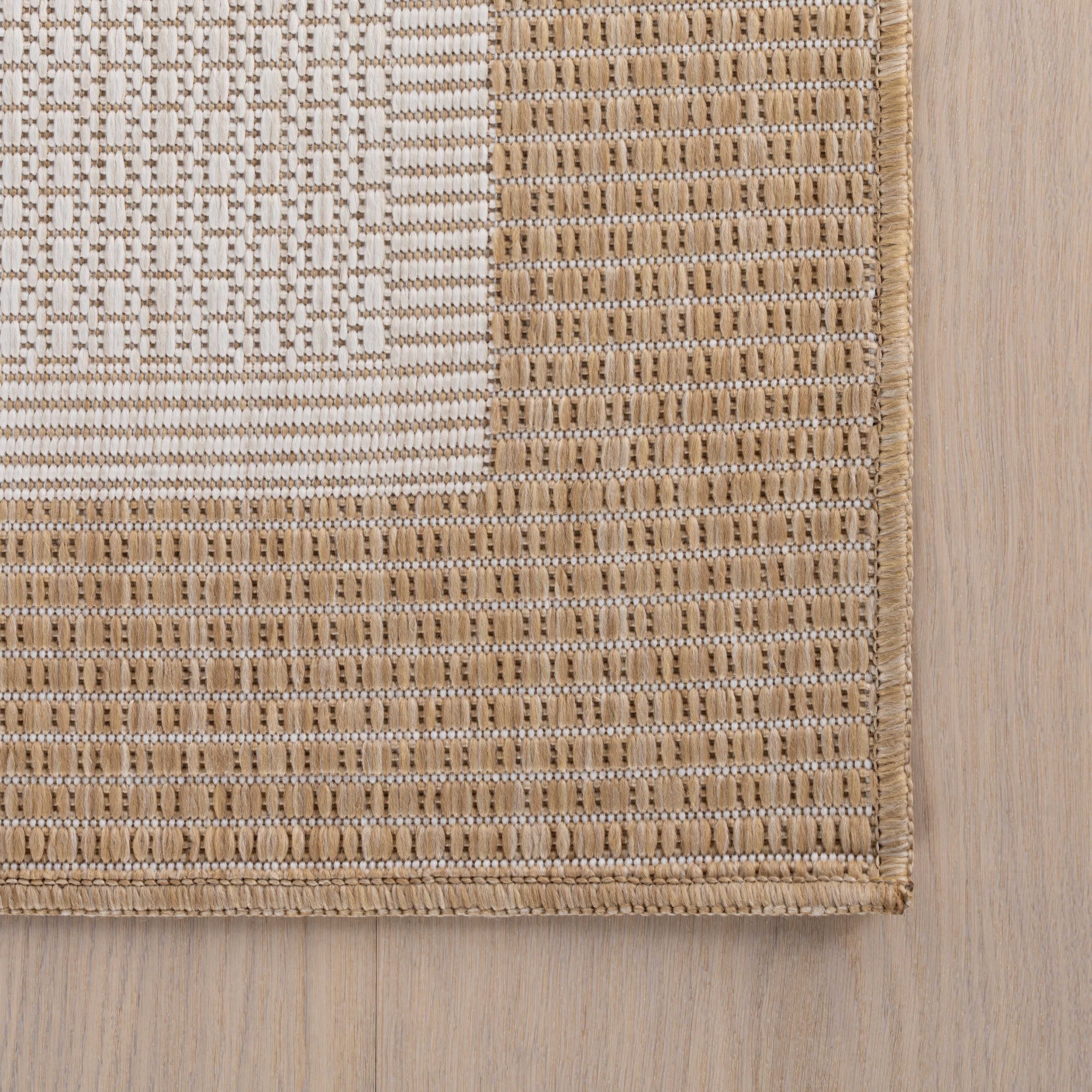 Zinea Bohemian Bordered Indoor/Outdoor Rug | Ivory - Image 3