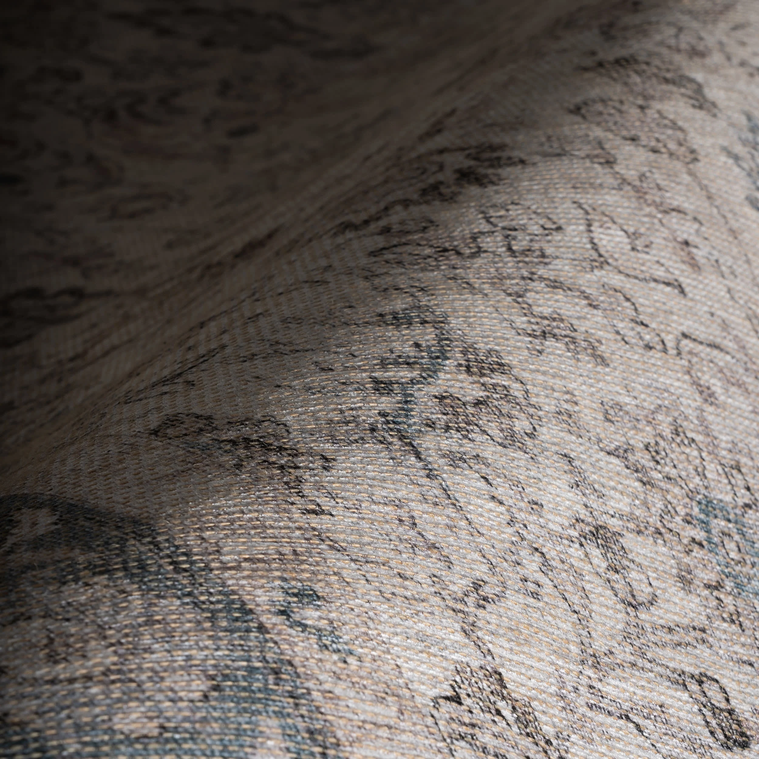 Zohven Traditional Vintage and Distressed Rug | Ivory - Image 3
