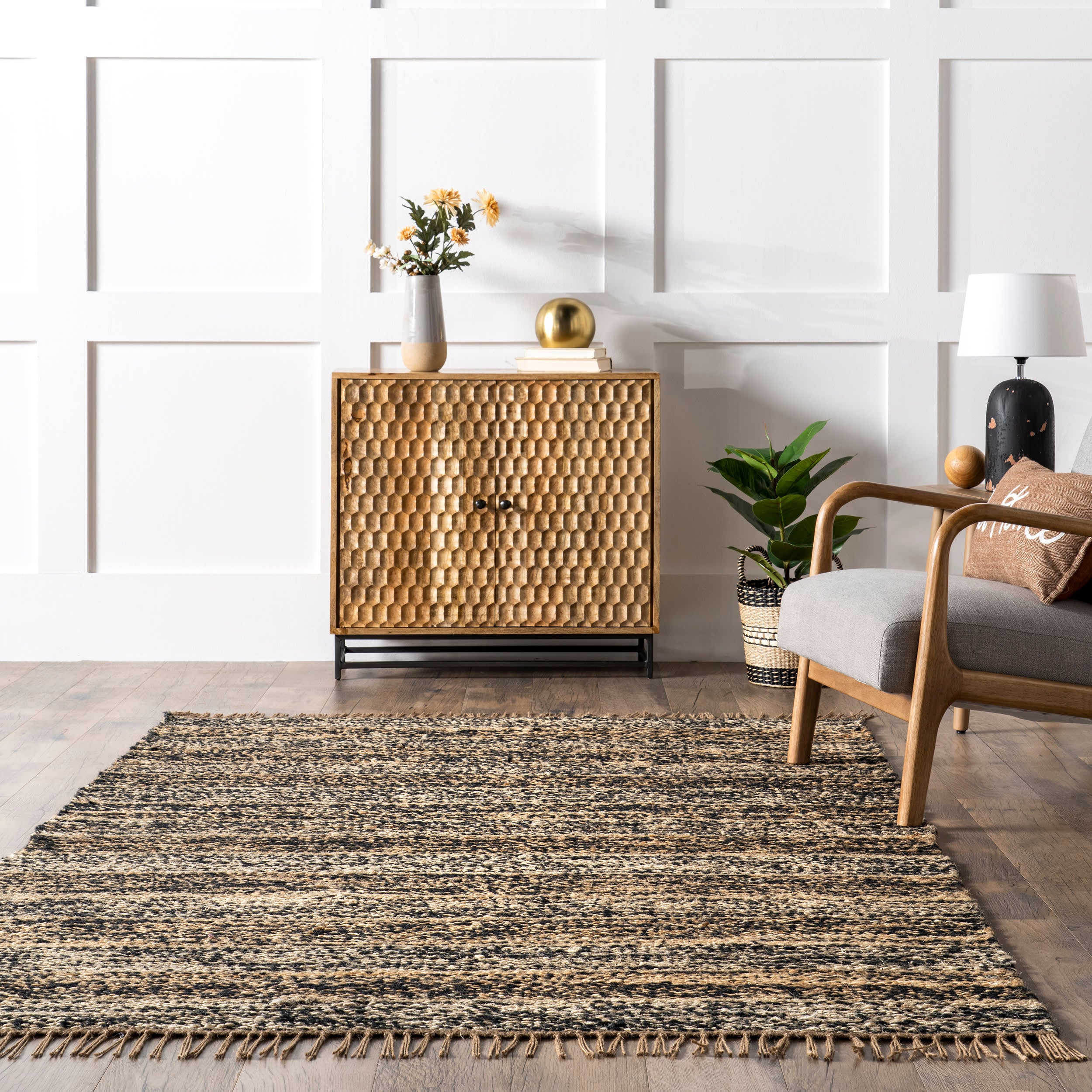 Zolai Vintage Striped Rug | Dark Grey - Image 4
