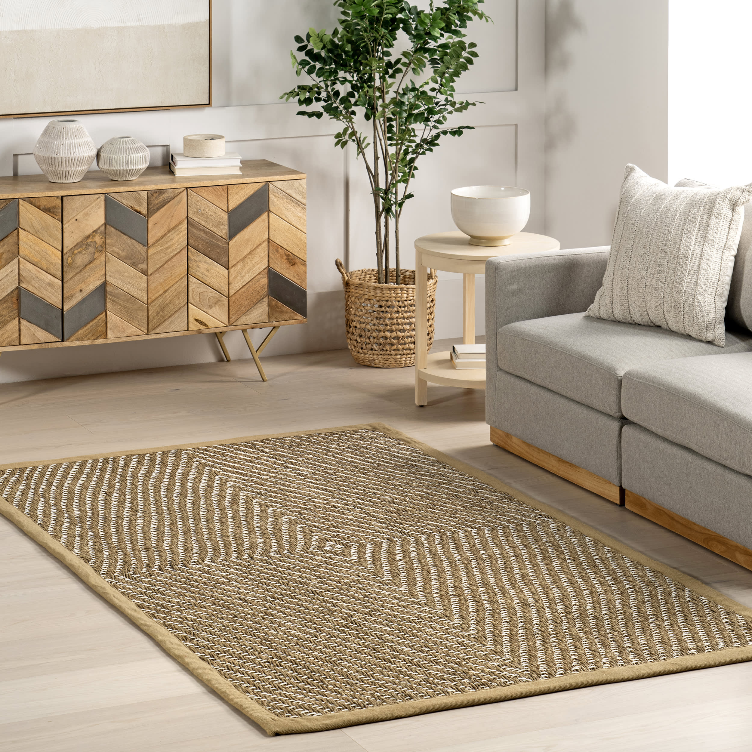 Zondra Diamond Seagrass Rug | Beige - Image 2
