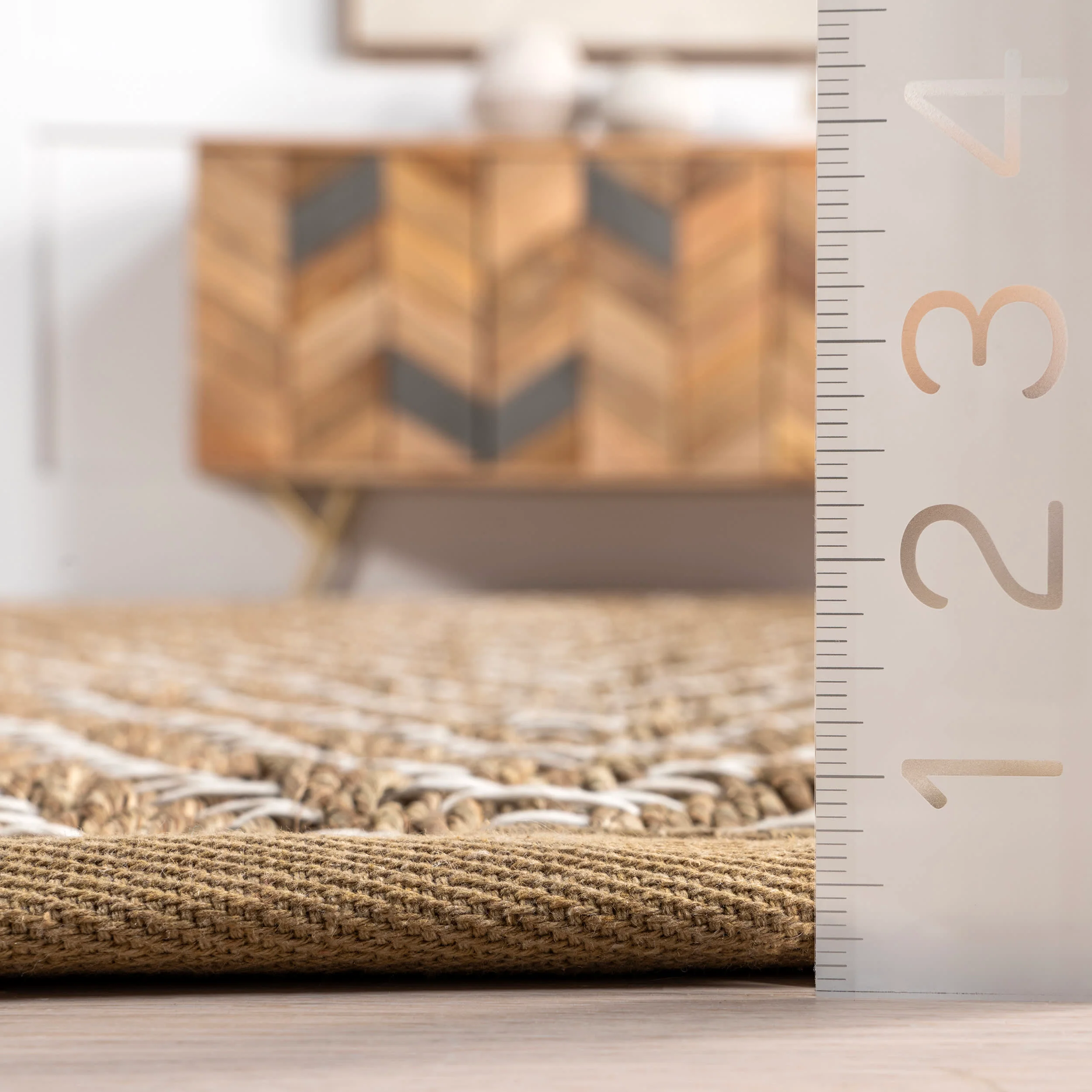 Zondra Diamond Seagrass Rug | Beige - Image 5