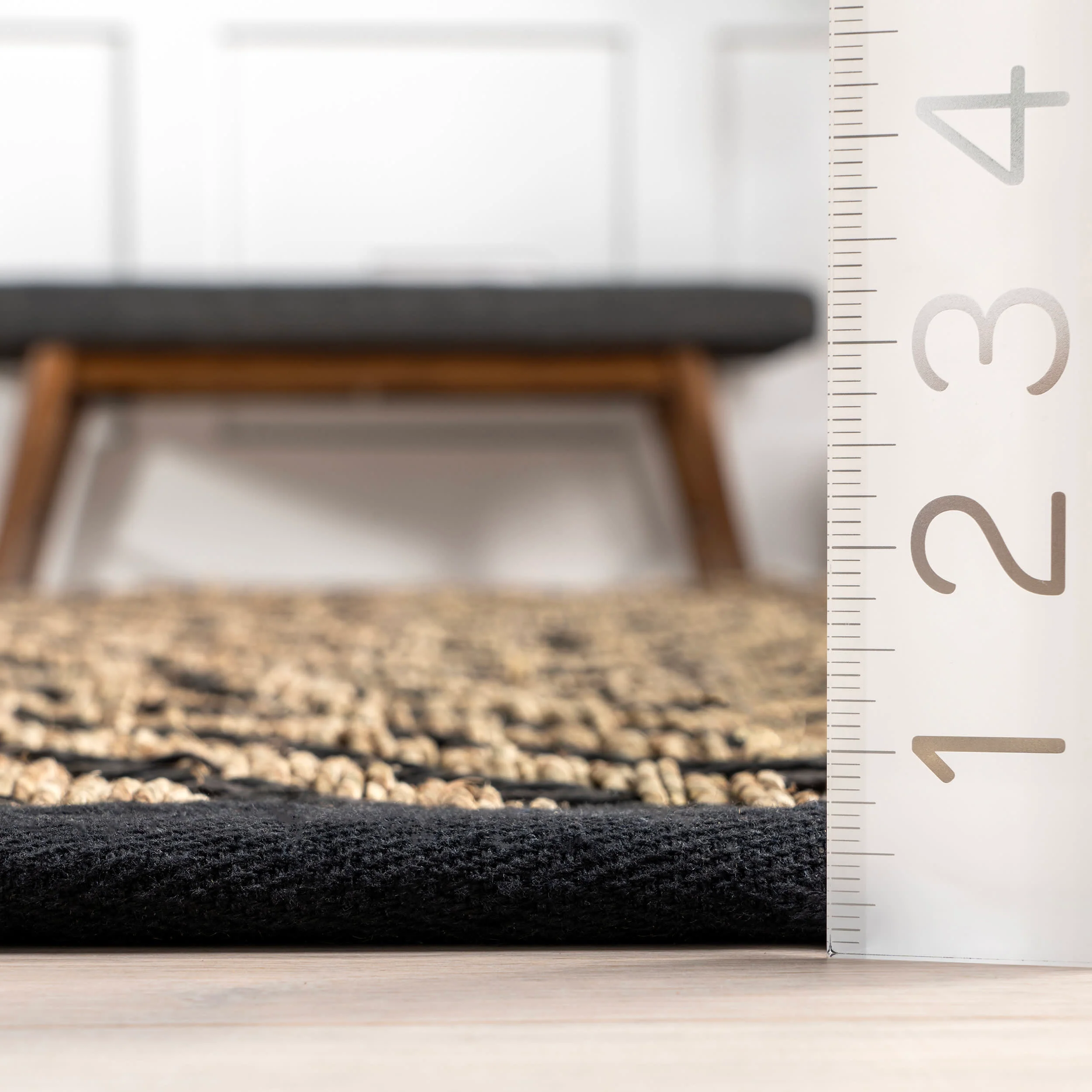 Zondra Diamond Seagrass Rug | Black - Image 5