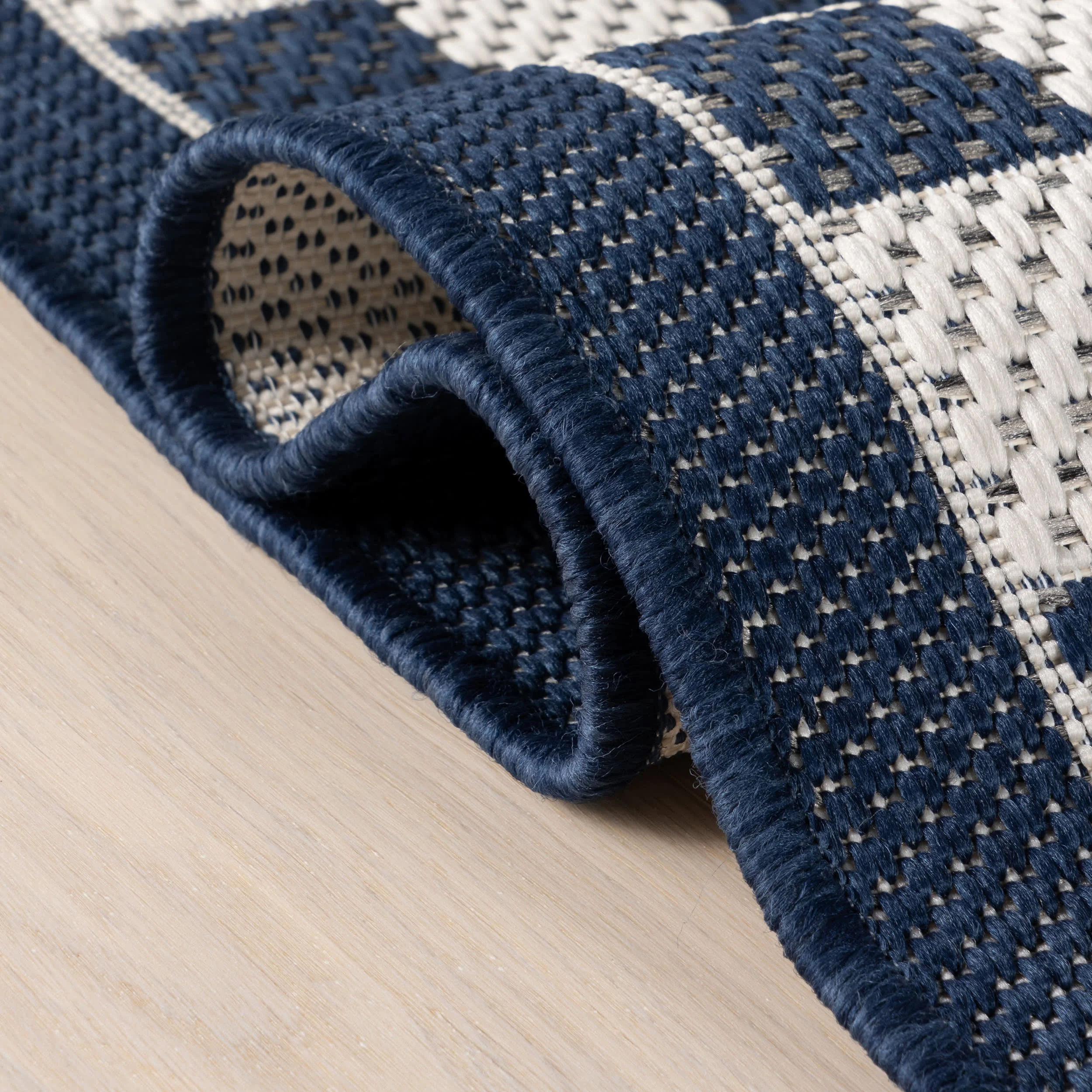 Zyrah Modern Checkered Indoor/Outdoor Rug | Navy - Image 10