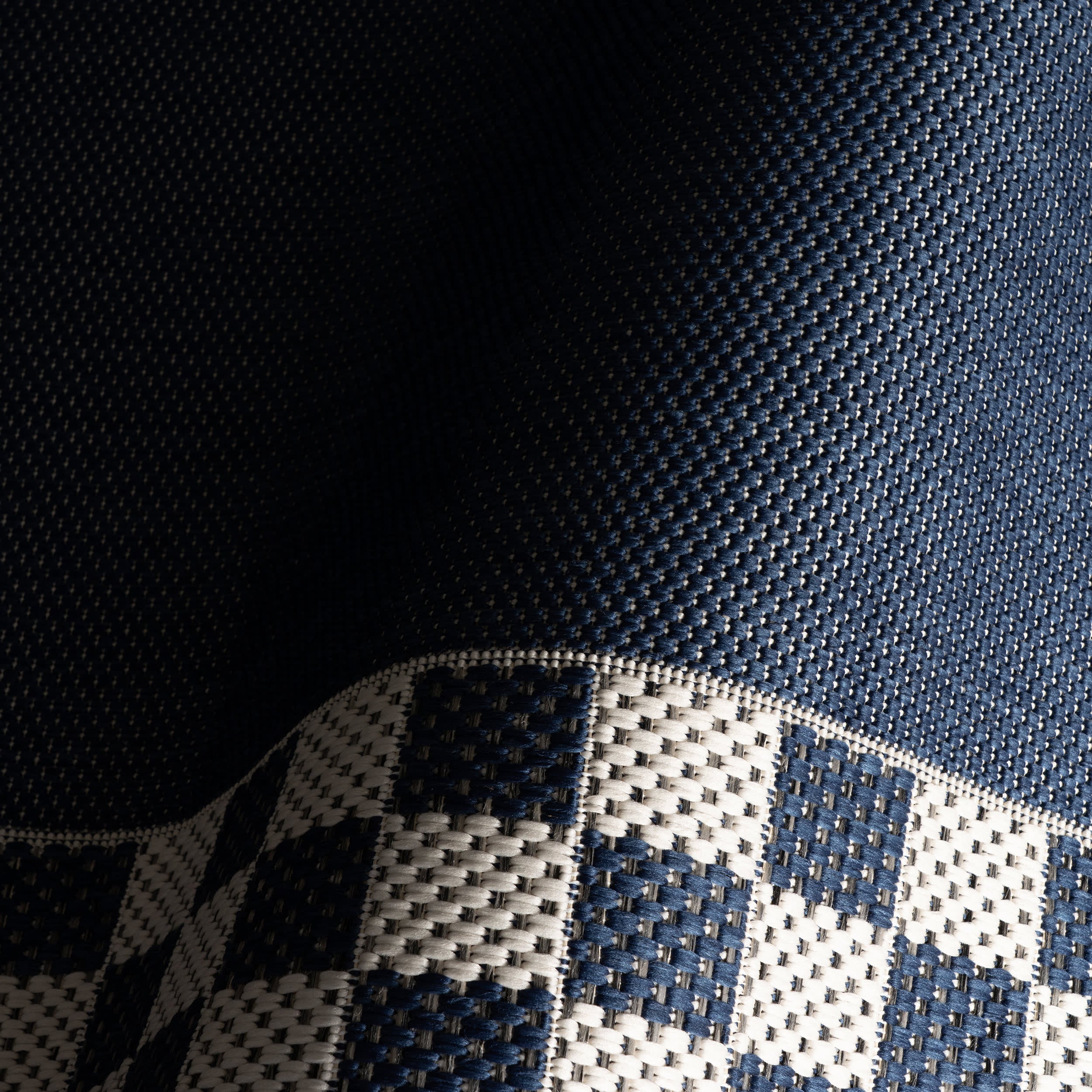Zyrah Modern Checkered Indoor/Outdoor Rug | Navy - Image 3